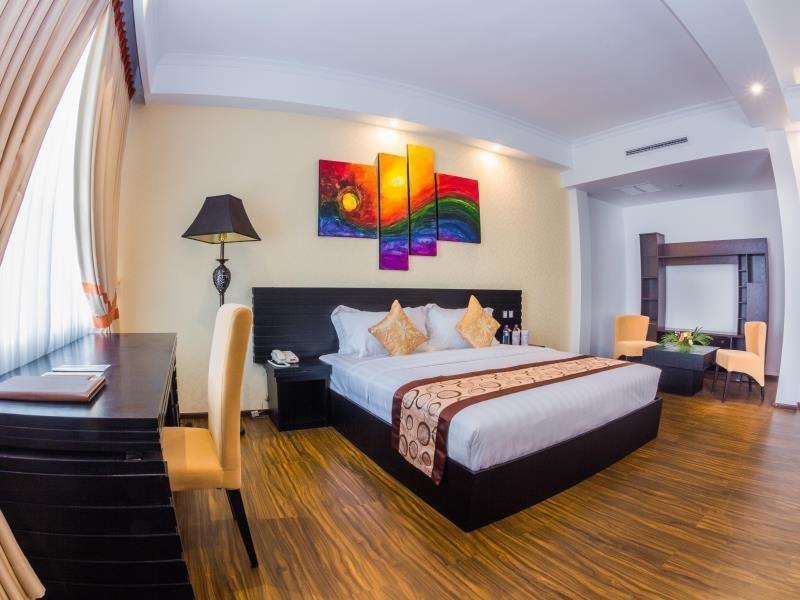 גמפהה The Covanro Airport Hotel - Katunayake מראה חיצוני תמונה