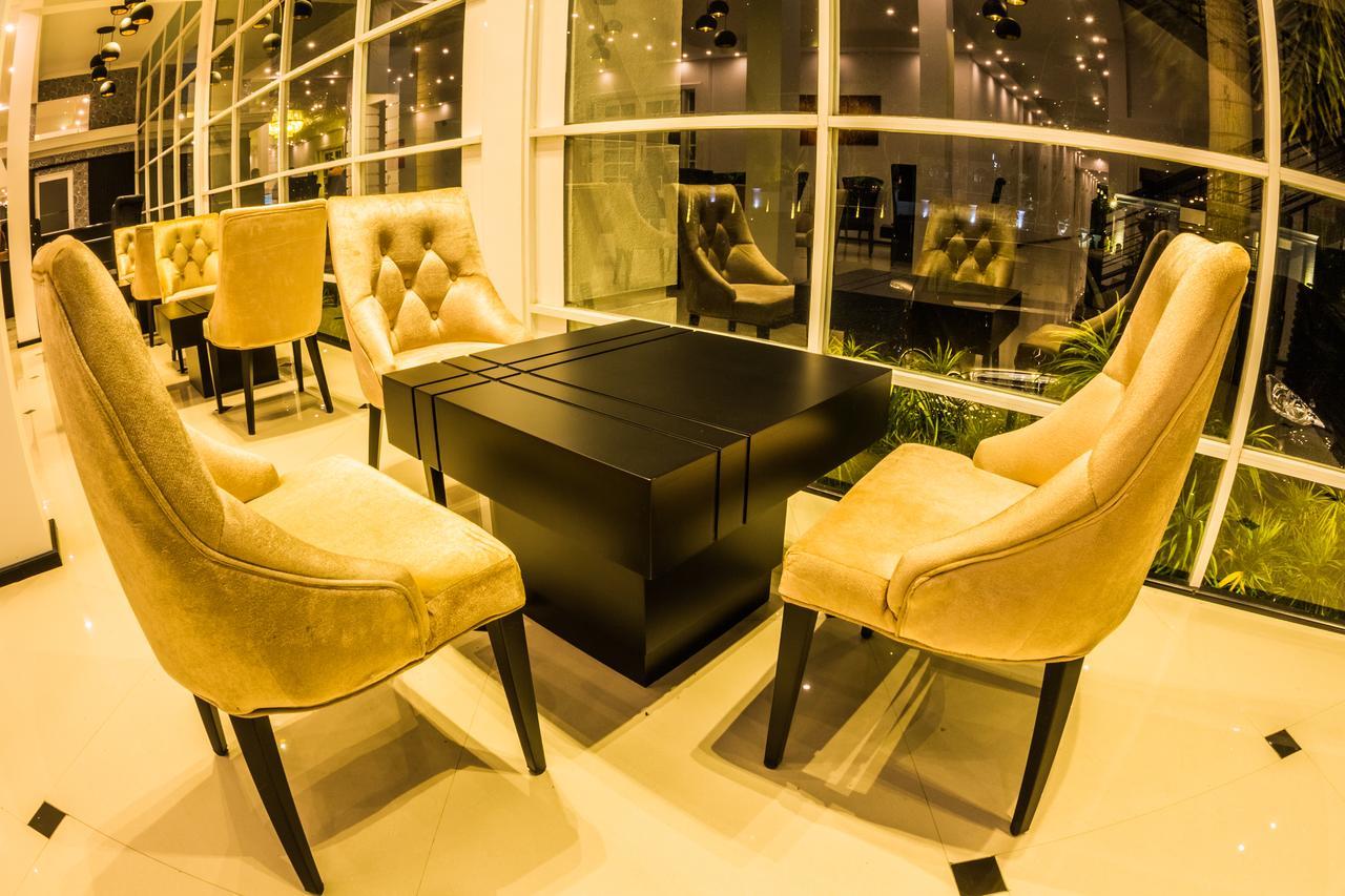 גמפהה The Covanro Airport Hotel - Katunayake מראה חיצוני תמונה